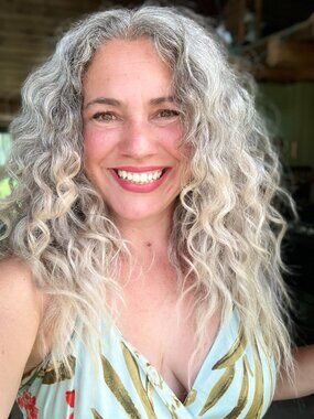 Meet your Posher, Felicia